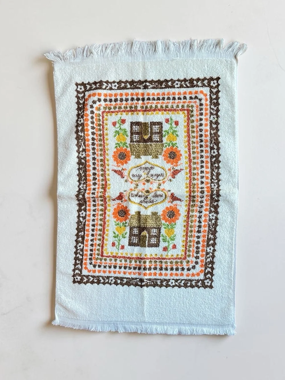 Vintage 1970s Floral Cottage Hand Towel Fringed Retro Kitchen 25x15